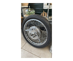 Originales SUZUKI GT750 GT550 vorderrad