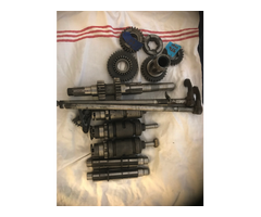 Various Ducati beveltwin gearboxparts - 2