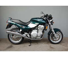 TRIUMPH Trident 750, nur 8000 Km !!!