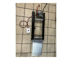 PADDOCK STARTER.12 VOLT.MIT FUSZBEDIENUNG.
