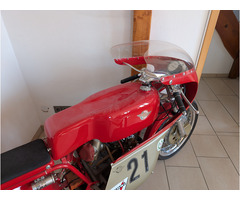 Ducati 350 Desmo