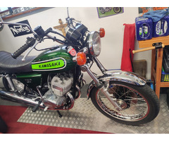Kawasaki H2 - 4