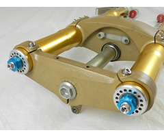 996R Ohlins FG8750 SBK Forks and Wide Track Magnesium Yokes and Mudguard Spindle - 4
