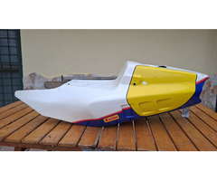 REAR SEAT USED ON SUZUKI RGV500 XR71 WITH CARBON FRAME - 2
