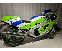 KAWASAKI ZXR 750 H1 1988 - 5