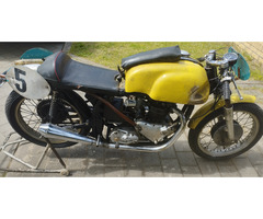 TRITON T100 Rennmaschine Triumph T100 - 2