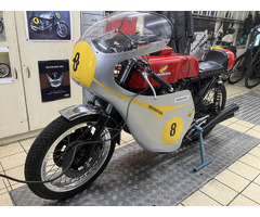 HONDA CBX550F CLASSICRACER.