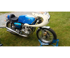 Honda CB 500 four , Bj 76 35 Kw , Umbau Eckert Tank Sitzbank Halbschale