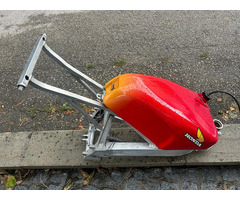 Rahmen und Tank von Honda RS 250 NF5 1987 - 5