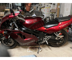 Kawasaki ZXR 750 J - 6
