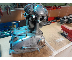 MOTOR DUCATI 250 " REDUZIERT "