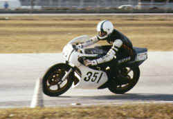 http://www.classic-motorrad.de/db/Braendle/Daytona-80.jpg (20251 Byte)