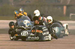 http://www.classic-motorrad.de/db/Ente/web/stiddien-bader-77-26.jpg (27647 Byte)