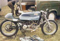 http://www.classic-motorrad.de/db/Florin/Kurt-Florin-Chimay-Koenig.jpg (39098 Byte)