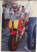 http://www.classic-motorrad.de/db/Graessel/Misano1986-Yamaha-Law.jpg (14168 Byte)