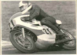 http://www.classic-motorrad.de/db/Hiller-R/R-Hiller-Hockh-72-web.jpg (32673 Byte)