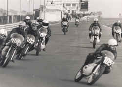 1973-nring-1.jpg (51338 Byte)