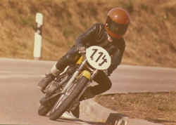 1974-Zotzenbach-Yamaha-AS3.jpg (46688 Byte)