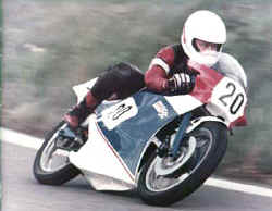 http://www.classic-motorrad.de/db/Rainer-Marschallek/250er.jpg (16289 Byte)