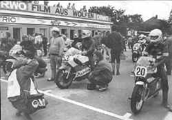 http://www.classic-motorrad.de/db/Rainer-Marschallek/schl.Start.jpg (23203 Byte)