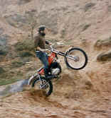 http://www.classic-motorrad.de/db/Scheibe/Trial 1976.jpg (58378 Byte)