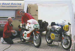 http://www.classic-motorrad.de/db/Schroeder/schroeder-2005.jpg (25590 Byte)