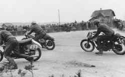 http://www.classic-motorrad.de/db/Thalhammer/mattighofen1956_3.jpg (18236 Byte)