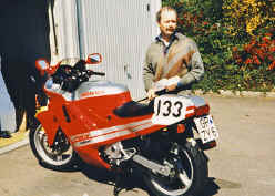1990-honda-cbr600f.jpg (100878 Byte)