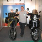 Meine "Babys" links im Bild die KTM Military 400 LS/E auf der Militärmesse in Paris