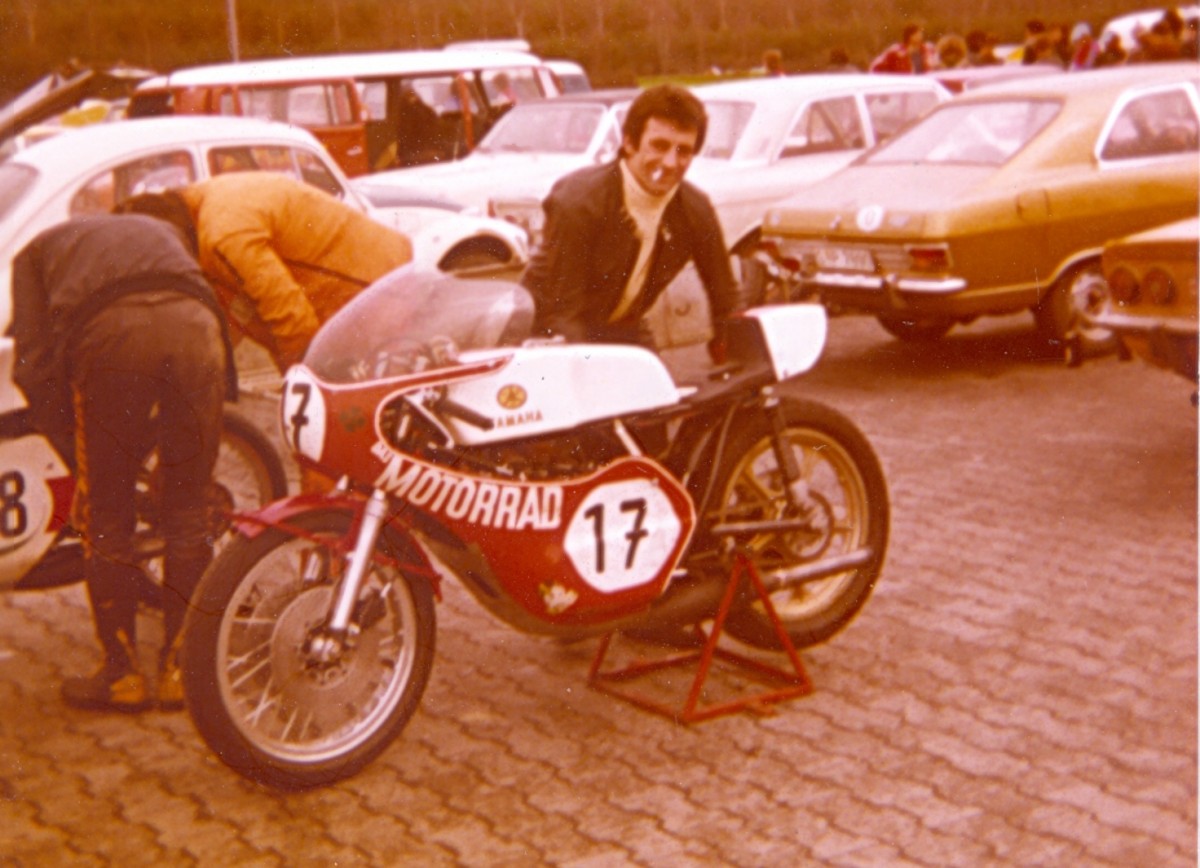 FJS - MOTORRAD-Testchef und Rennfahrer Franz Josef Schermer