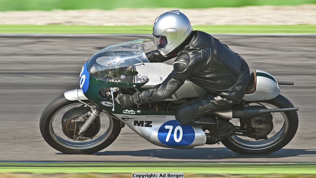 Heinz Rosner. MZ 300 1969
