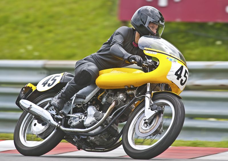Karin Seifert, Norton Produktion Racer 750, 1970
