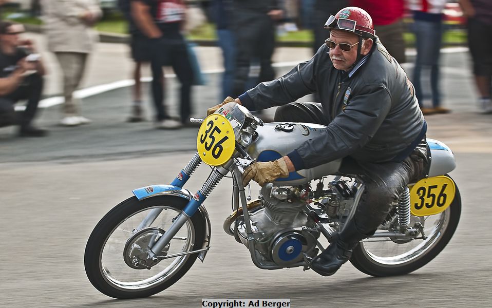 Günter Koslowski, Mondial 200 SS
