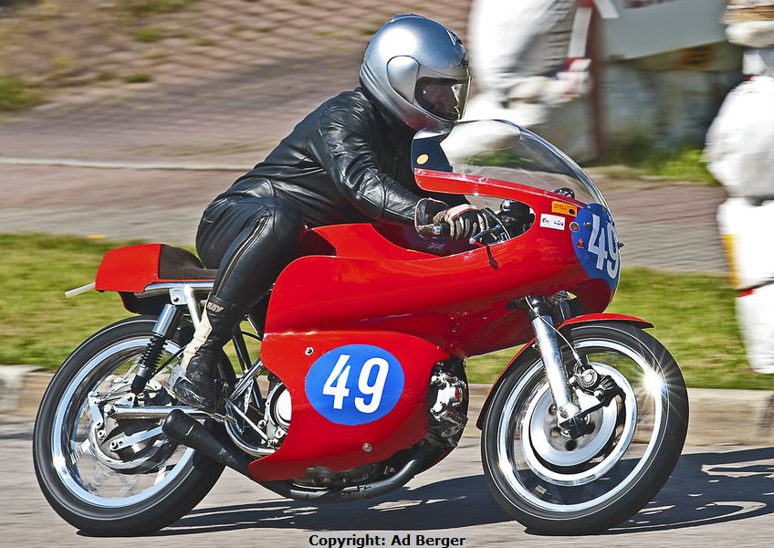 Helmut Lichtenberg, Aermacchi 349
