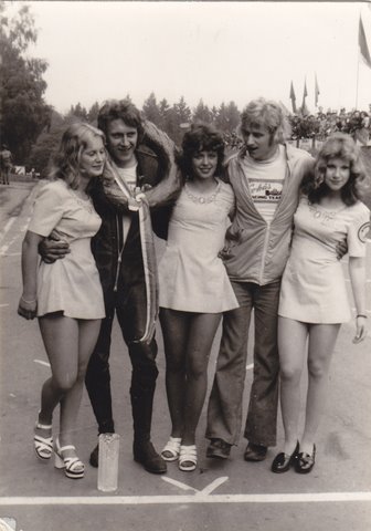 Girls in Horice Tjecko 1975
