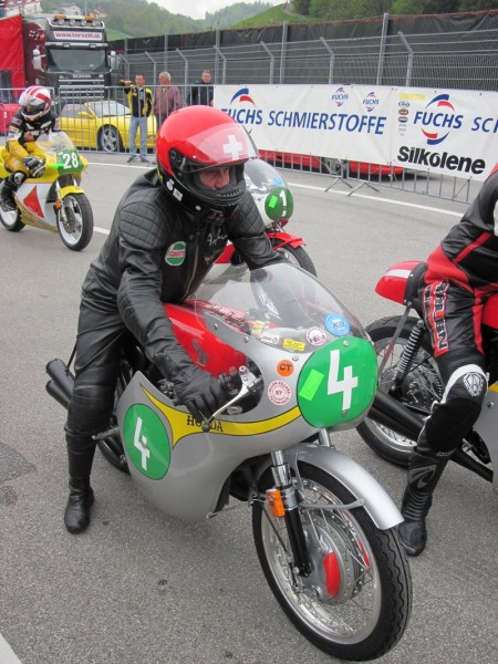 Arthur Fegbli, Honda RC 162 Replica 250cc
Foto: Jochen Bangert
