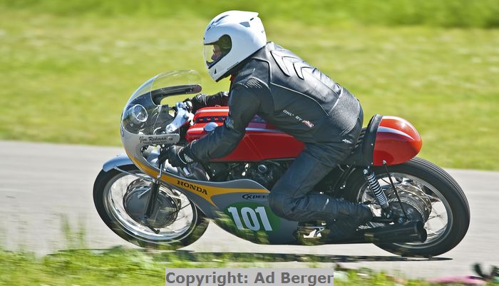 Erich Brandl, Honda RC163 Replika
