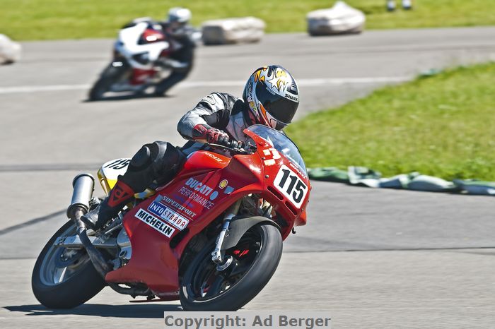 Odenwaldring Klassik - Flugplatz Walldürn
Stephan Hochlehnert, Ducati 750SS
