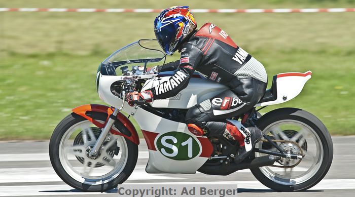 Rennzopf, Maxton Yamaha 350
