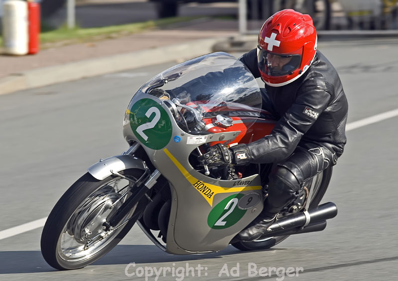 Luigi Taveri, Honda RC162 - 250ccm  Replika
