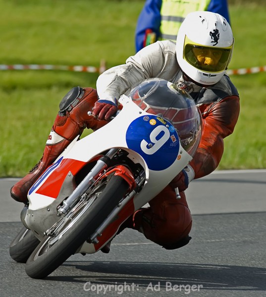 Reinhard Hiller - Yamaha TZ350
