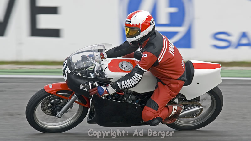 Reinhard Hiller - Spondon Yamaha TZ 350
