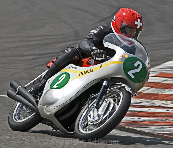 Luigi Taveri, Honda RC162 - 250ccm  Replika
