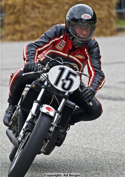 Karl Hübben, Suzuki TR 750 (XR11)
