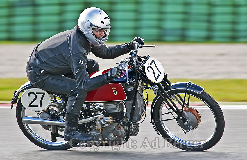 Uwe Pfüller  	Duitsland  	DKW SS250
