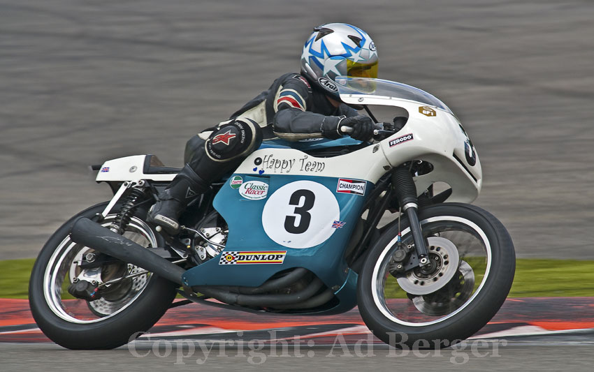 Sophie Smith F Triumph Rob North Trident 750cc
