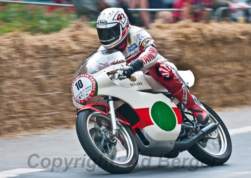 10. Hamburger Stadtpark- Revival 2011
Sven Bennin - Yamaha TZ250 E
