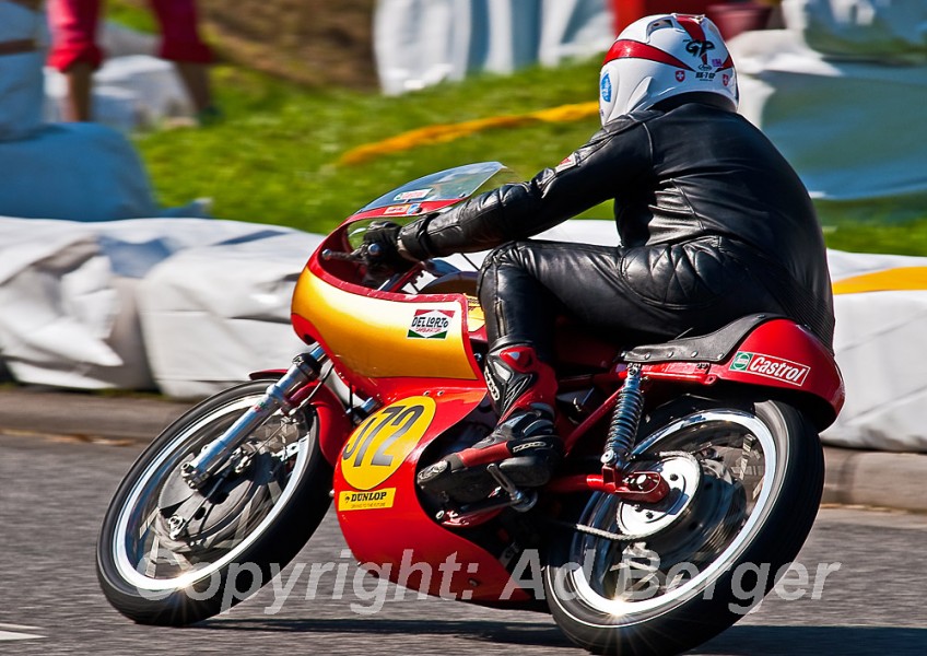 Schottenring Classic GP 2011
Albert Zoll67inger - Aermacchi 350, Bj.19
