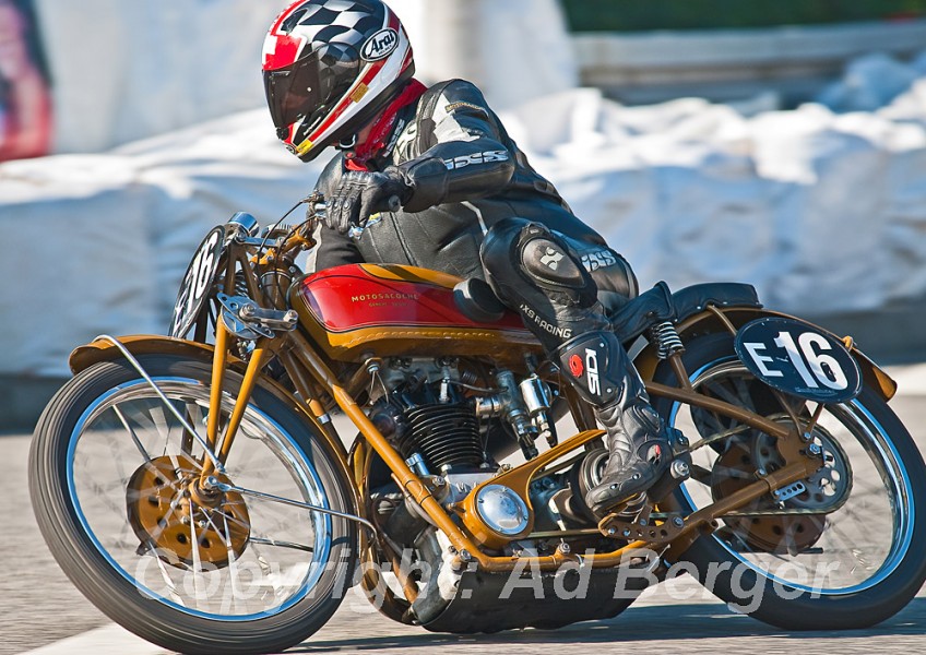 Schottenring Classic GP 2011
Bruno Egloff Motosacooche 500 1931
