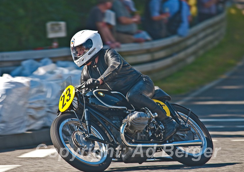 Schottenring Classic GP 2011
Lothar John, BMW RS 54, 1954
